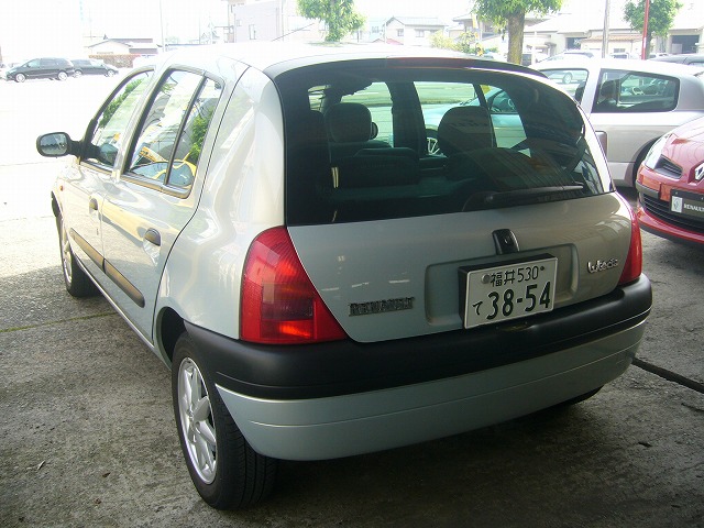 http://www.autocruise.jp/car/P1050434.jpg